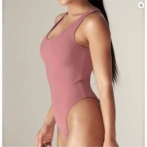 Lululemon Align Sleeveless Thong Bodysuit -‎ Velvet Dust pink SIZE 6